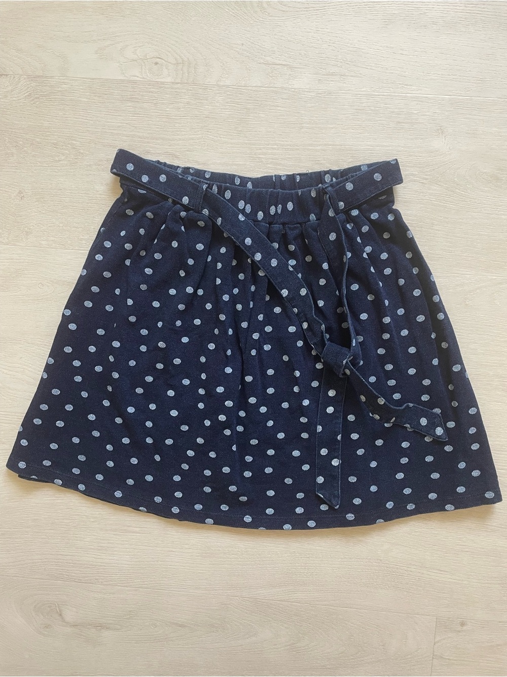 Lands' End Navy Mini Skirt with Light Blue Polka Dots and Tie Belt